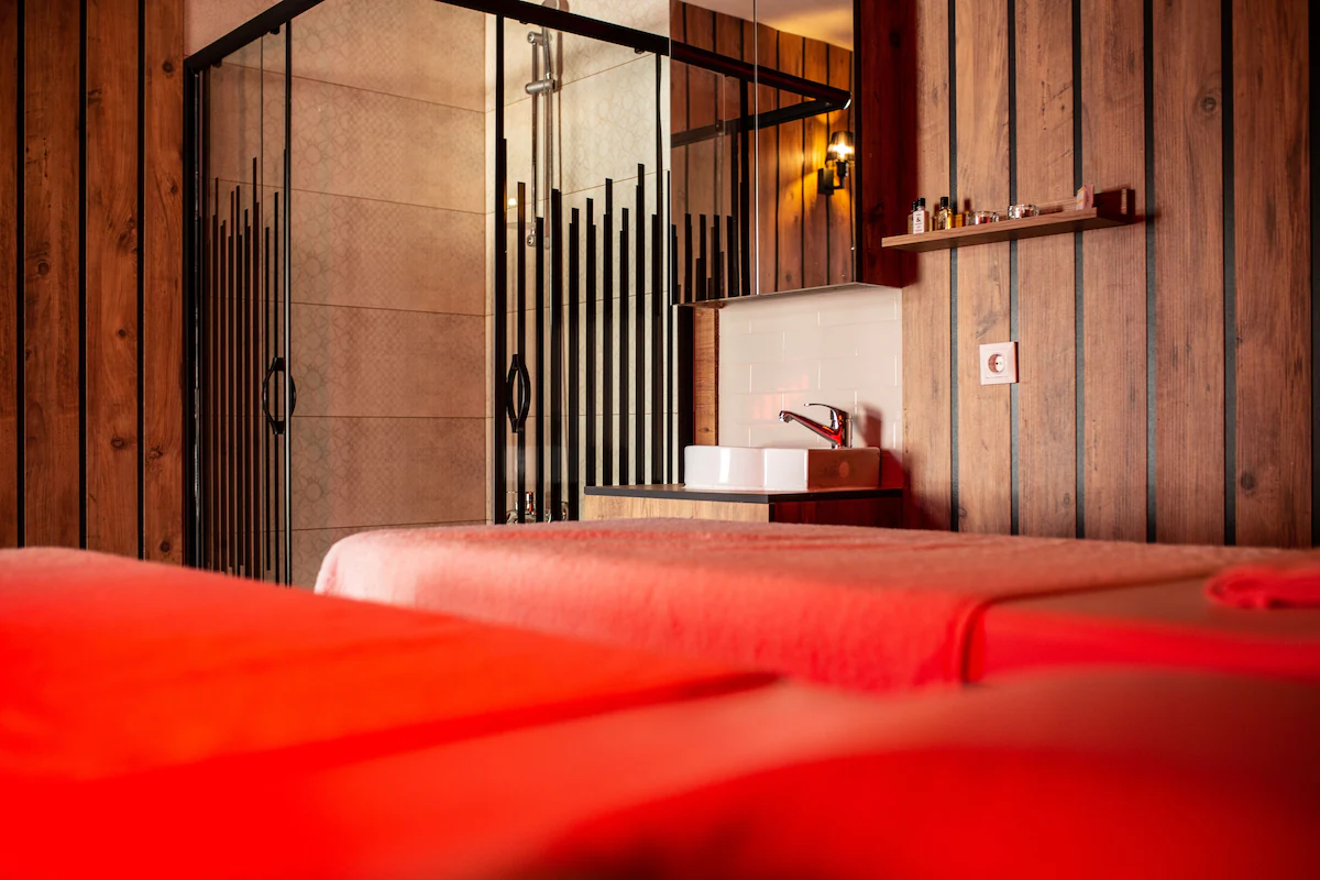 Çeşme Masaj Salonu - Uzak doğu masajları odası